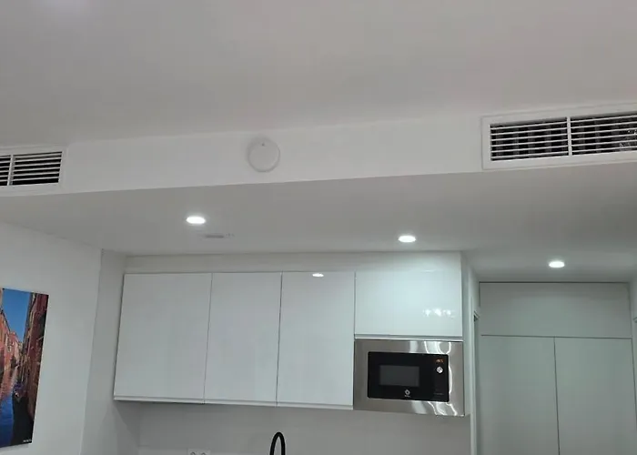 Casa Elena Pacos * Fuengirola